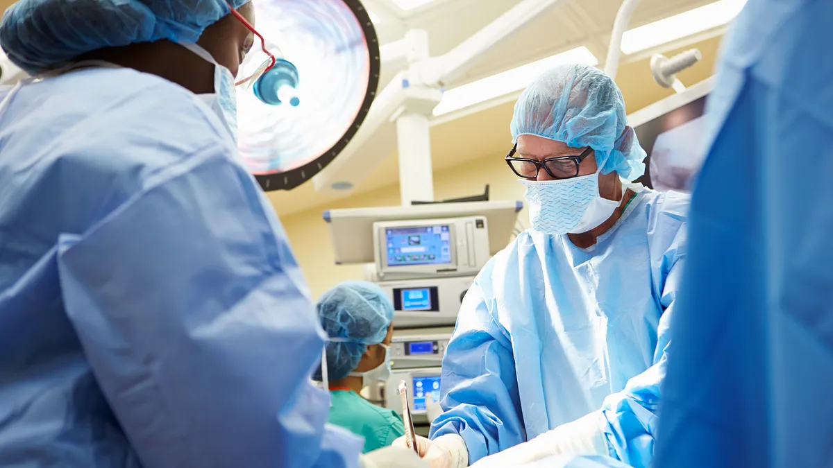 10 Must-Haves After Shoulder Surgery: Bahri Orthopedics & Sports Medicine  Clinic: Orthopedic Surgeons