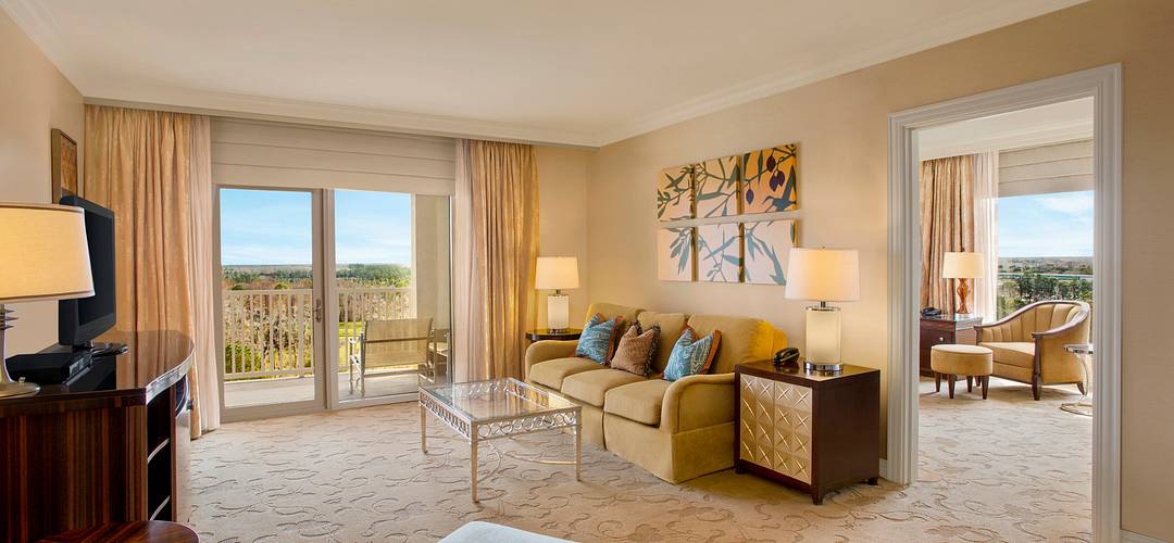Luxury Suites A view of an elegant luxury suite room in Orlando