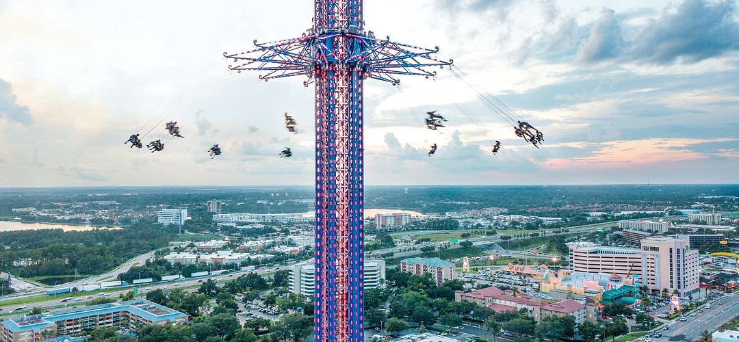 Orlando StarFlyer Orlando StarFlyer swings guests high above International Drive