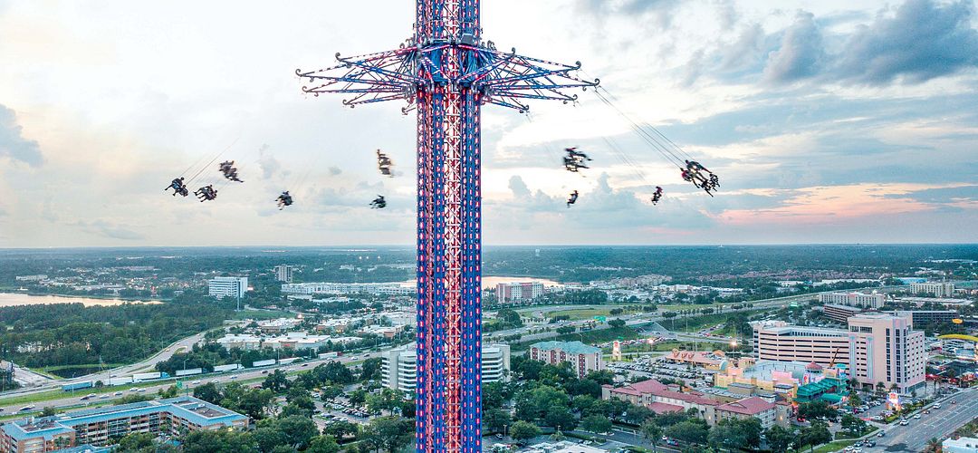 Orlando StarFlyer Orlando StarFlyer swings guests high above International Drive