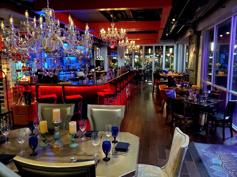 Bubble Room The Things Of Childrens Nightmares Picture Of The Bubble Room Restaurant Captiva Island Tripadvisor