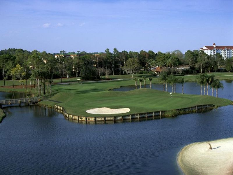 Hawks Landing, Orlandp, Florida Golf course information and reviews.