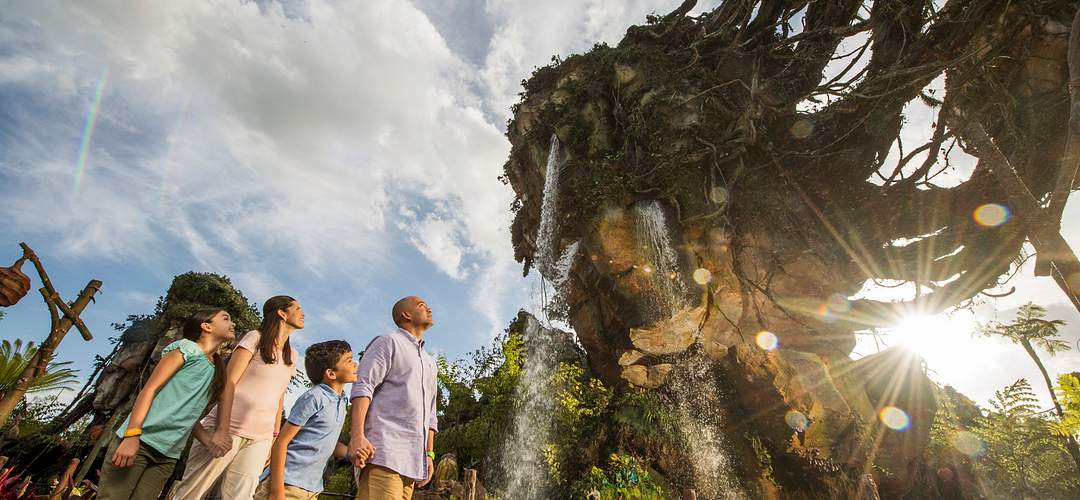 Family exploring Pandora - The World of Avatar A family looking up in amazement inside The World of AVATAR at Disney's Animal Kingdom