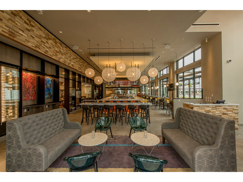Chroma Modern Bar Kitchen