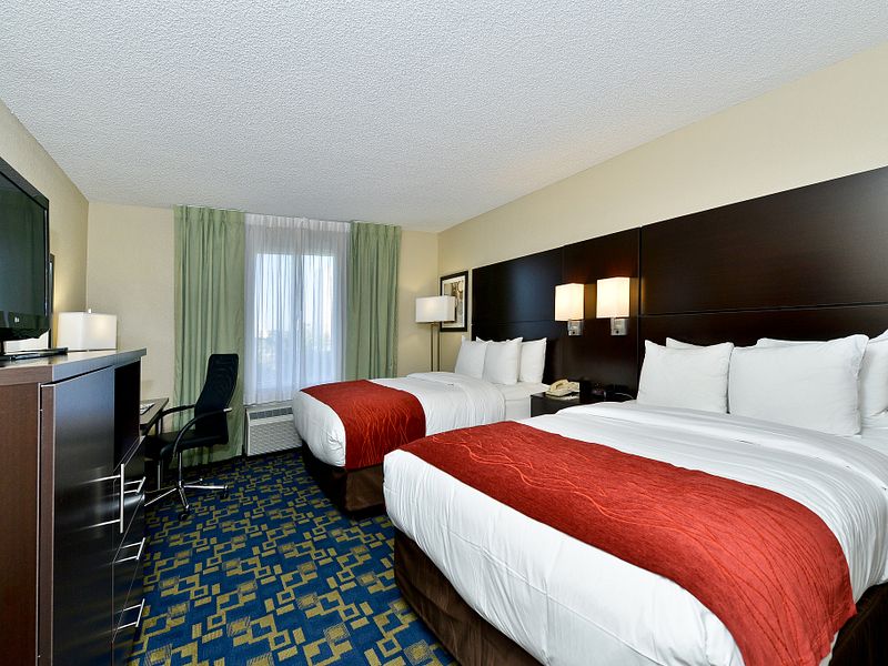 Comfort Inn Suites Near Universal Orlando Resort