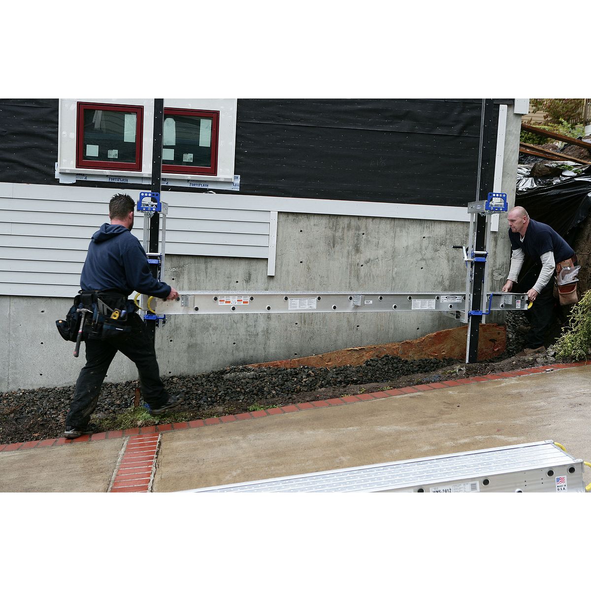 PJ100CA Pump Jacks Werner CA