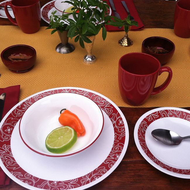 Bandhani 16-piece Dinnerware Set, Service for 4