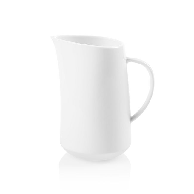 Winter Frost White 1.5-quart Porcelain Medium Pitcher