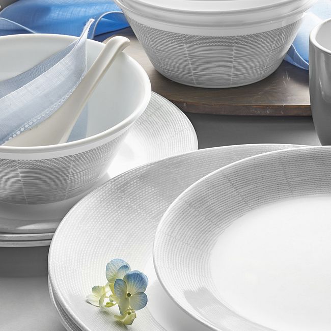 Woven Lines 16-piece Dinnerware Set, Service for 4