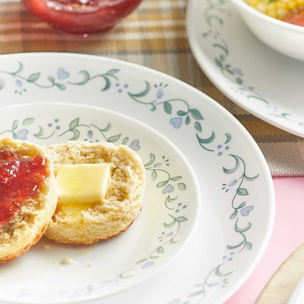 Country Cottage 18piece Dinnerware Set, Service for 6 Corelle