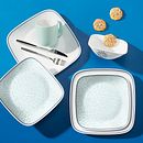 Dahlia 16-piece Dinnerware Set, Service for 4