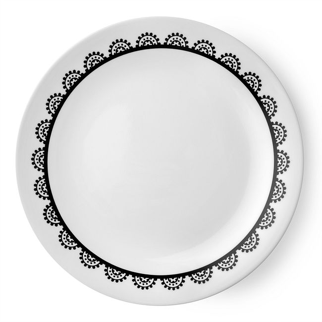 Livingware Lace 8.5" Plate, Black & White