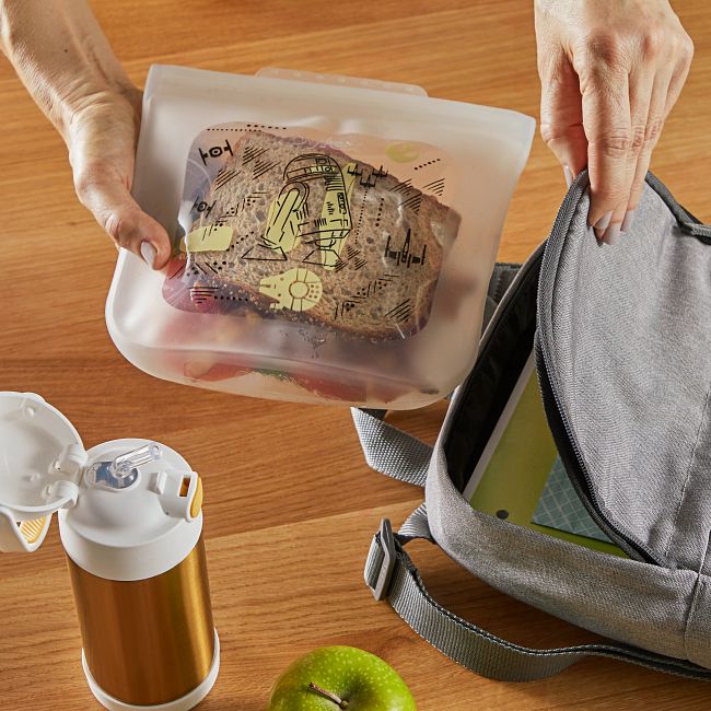 Star Wars™ Sandwich Size Silicone Storage Bag, Droids | Pyrex