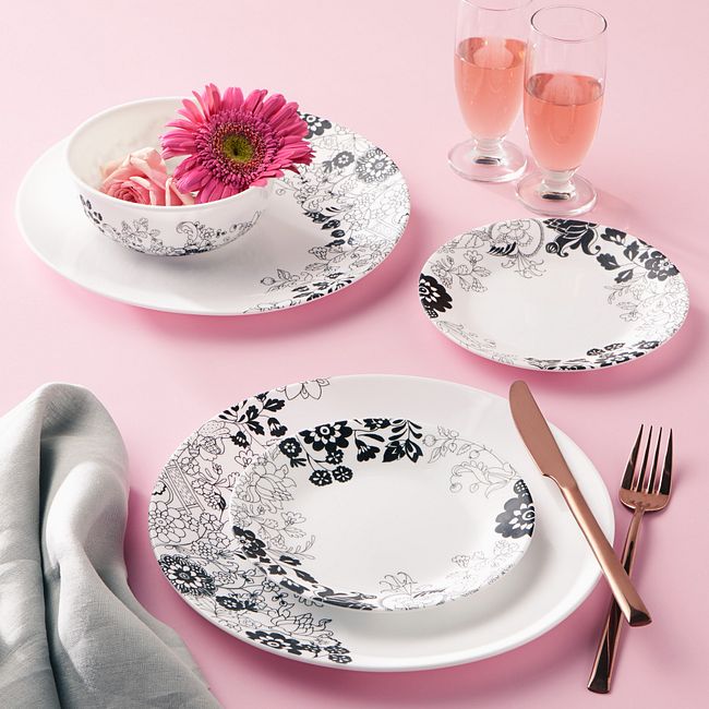 Uptown Garden 18-piece Dinnerware Set, Service for 6