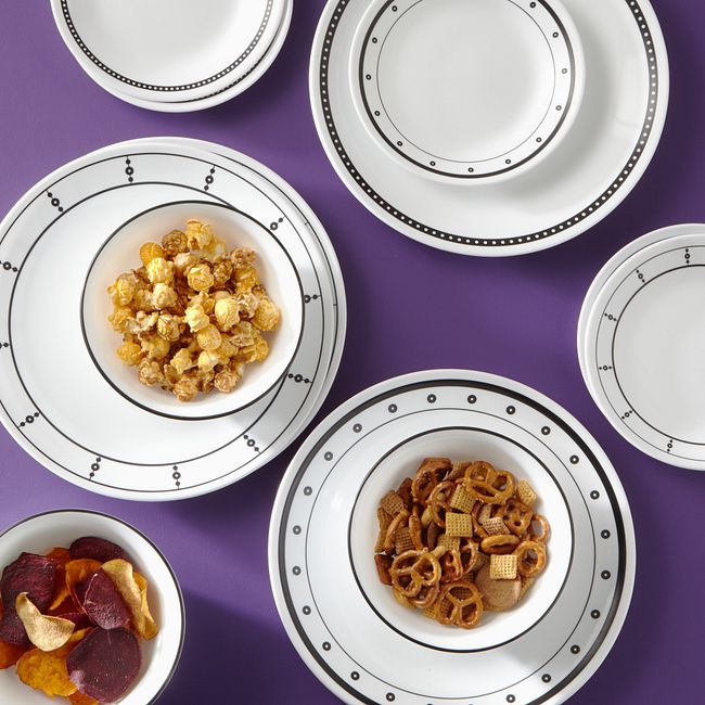 Black & White Mix and Match 18-piece Dinnerware Set, Service for 6