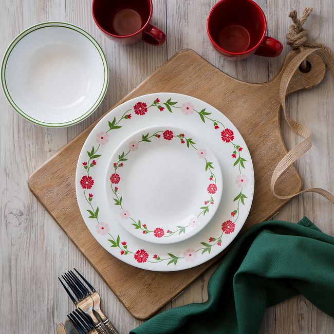 Spring Pink 16-piece Dinnerware Set, Service for 4