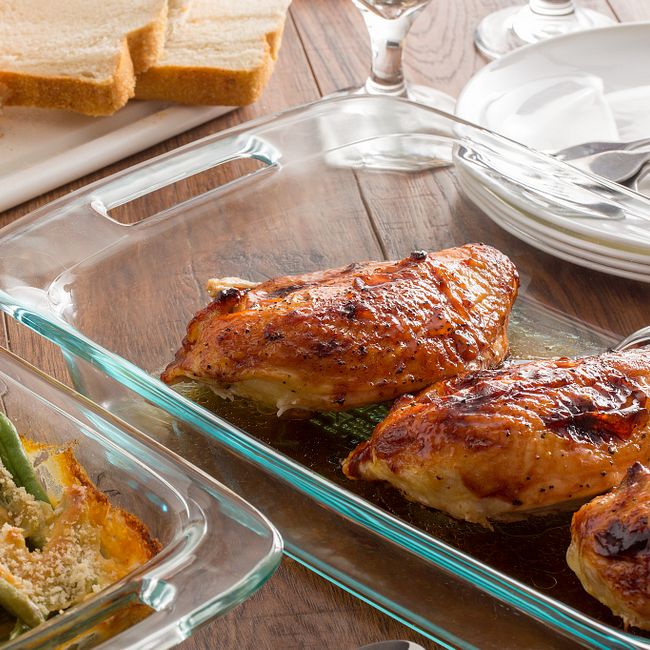 Easy Grab 8-piece Glass Bake n’ Store™ Set with Blue Lids