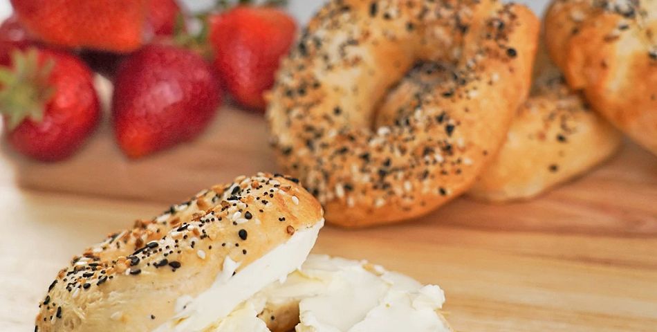 Vortex Plus - Miracle Mom Simple Bagels served with cream cheese and strawberries on the side
