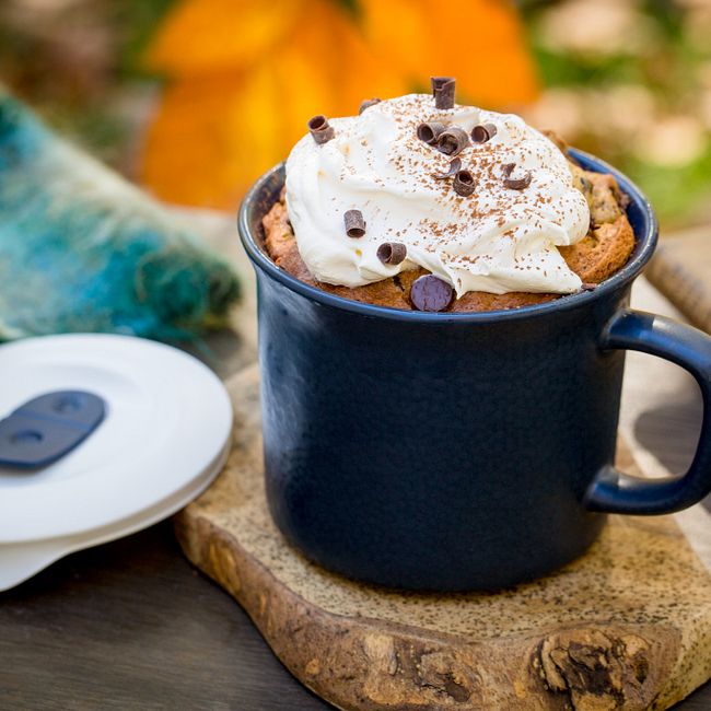 20-ounce Hammered Navy Meal Mug™ with Lid