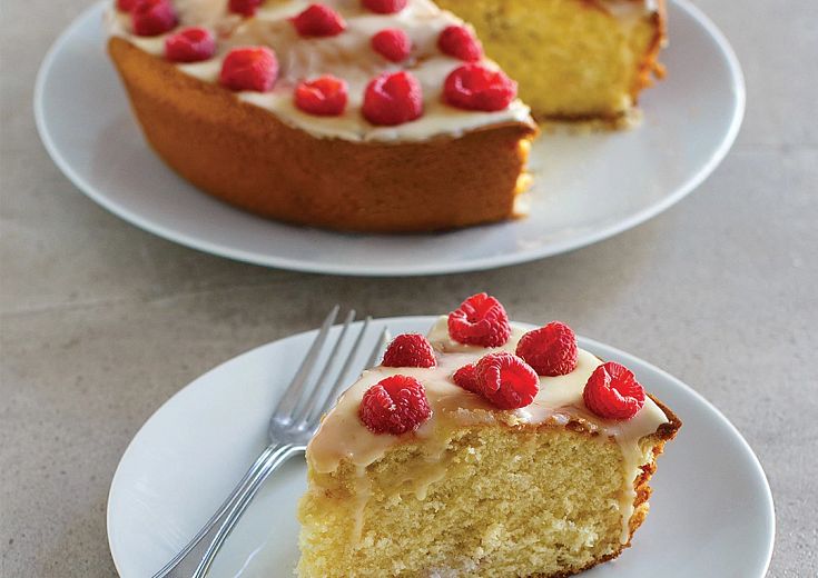 Raspberry Cake with Lemon Glaze